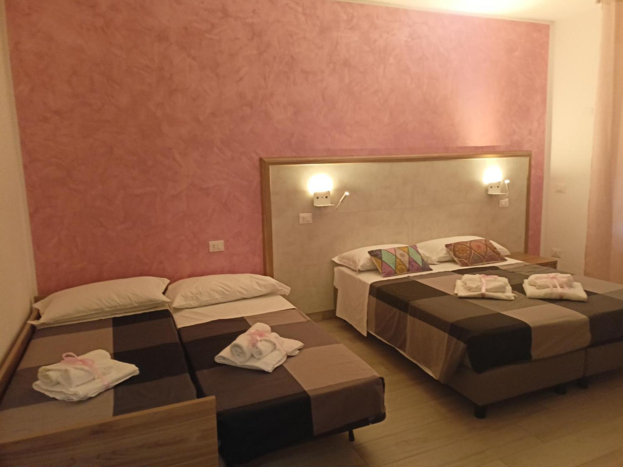 La Dea Rooms Ferrara Exteriér fotografie